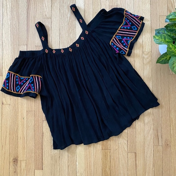 Japna Off the Shoulder with Straps Black Embroidered Boho Top Size M - Picture 2 of 9
